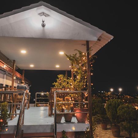 קטמנדו Hotel Nepalaya מראה חיצוני תמונה